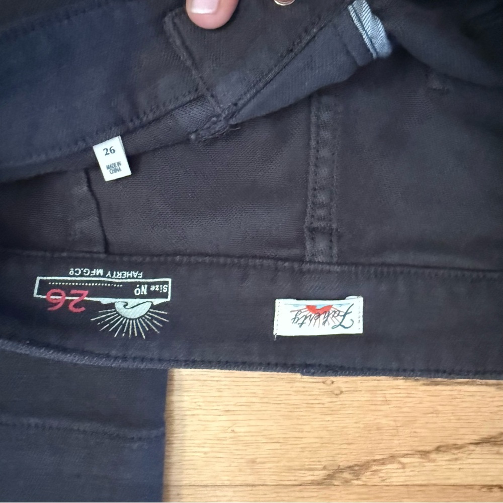 SOLD. Faherty Stretch Terry Patch Pocket Pant — Washed Black — Size 26 - Picture 6 of 11